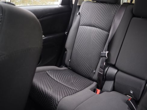 Used 2017 Dodge Journey SE w/ Safe & Sound Group image 15