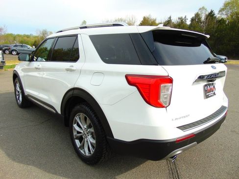 Used 2021 Ford Explorer Limited image 31
