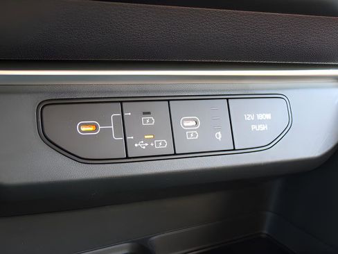 New 2026 Kia Carnival EX image 12