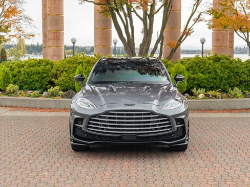 Used 2024 Aston Martin DBX 707 image 7