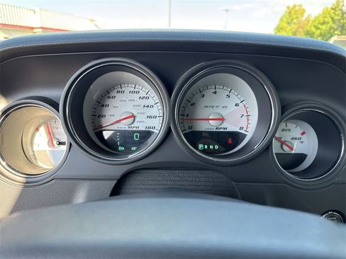 Used 2009 Dodge Challenger SRT8 image 15