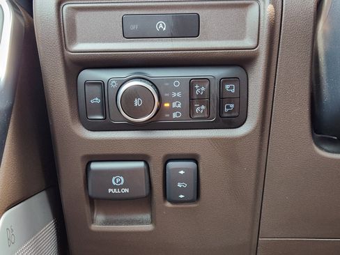 Used 2025 Ford F150 King Ranch w/ FX4 Off-Road Package AWD/4WD image 25