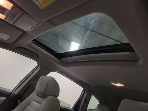 Used 2019 Honda CR-V EX image 14
