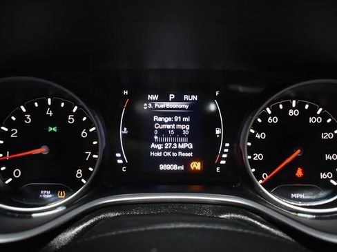 Used 2019 Jeep Compass Latitude image 17