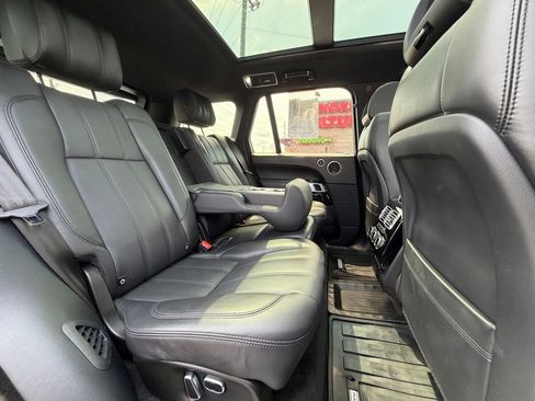 Used 2015 Land Rover Range Rover Supercharged AWD/4WD image 27