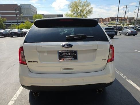 Used 2013 Ford Edge SEL FWD image 12