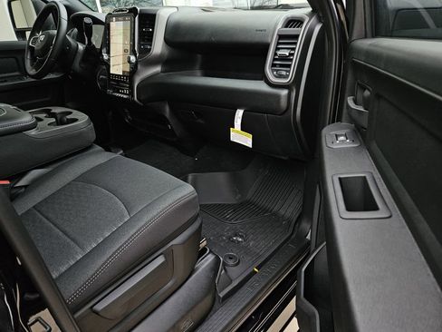New 2026 RAM 2500 Tradesman AWD/4WD image 7