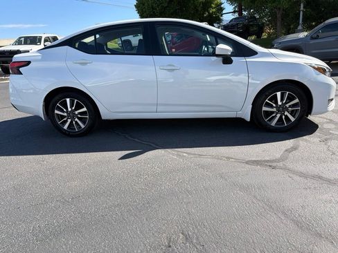 Used 2025 Nissan Versa SV w/ Trunk Package FWD image 2