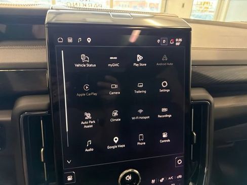 Used 2026 GMC Yukon AT4 w/ LPO, Floor Liner Package AWD/4WD image 55