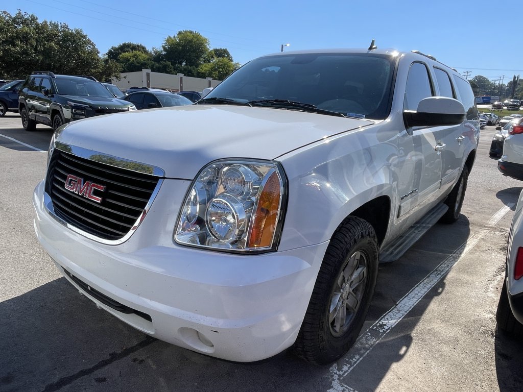 Used 2013 GMC Yukon XL SLT AWD/4WD image 2
