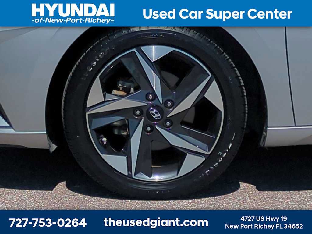 Certified 2023 Hyundai Elantra SEL w/ Convenience Package FWD image 10