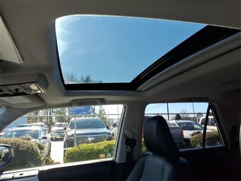 Used 2018 Toyota 4Runner 2WD image 17