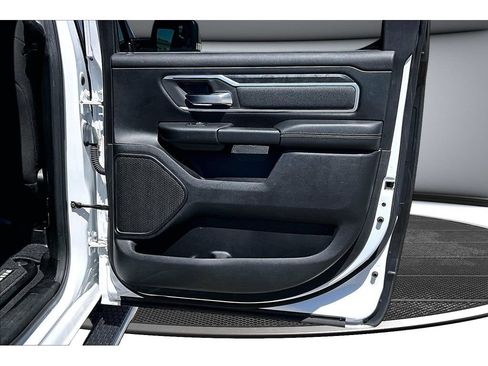 Used 2019 RAM 1500 Big Horn AWD/4WD image 44