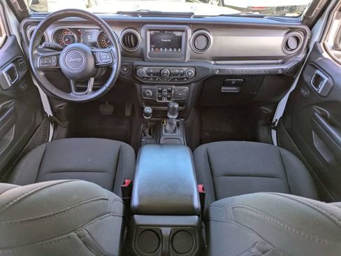Used 2021 Jeep Wrangler Unlimited Sport image 15
