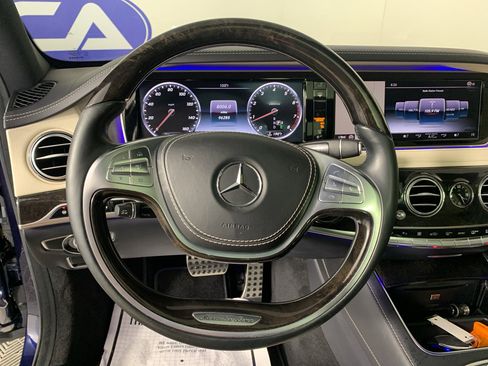 Used 2015 Mercedes-Benz S 550 Sedan image 21