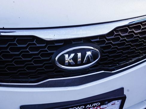 Used 2012 Kia Forte EX FWD image 12