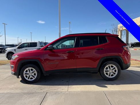 Used 2018 Jeep Compass Sport image 10