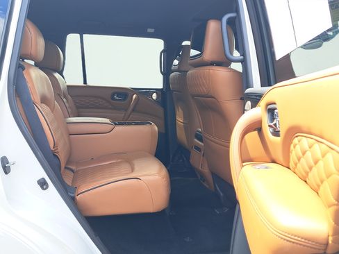 Used 2023 INFINITI QX80 Sensory w/ Cargo Package AWD/4WD image 32