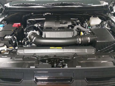 New 2026 Nissan Frontier SV w/ Tow Package AWD/4WD image 29