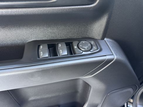 Certified 2025 Chevrolet Silverado 1500 Custom AWD/4WD image 11