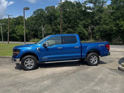 Used 2025 Ford F150 XLT w/ Equipment Group 302A MID image 6