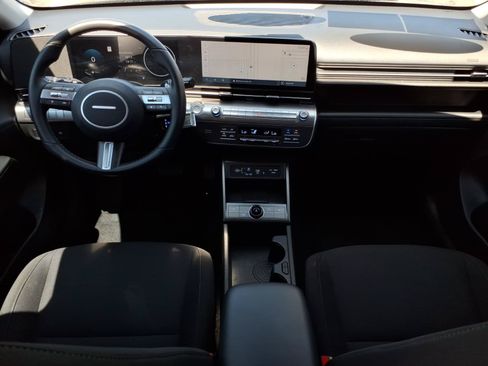 Certified 2025 Hyundai Kona SEL AWD/4WD image 14