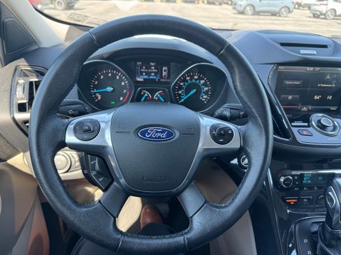 Used 2015 Ford Escape Titanium AWD/4WD image 12