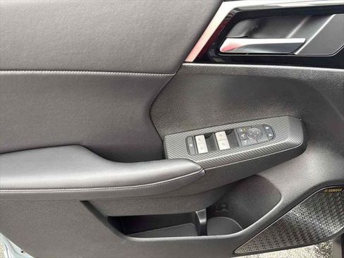 New 2026 Mitsubishi Outlander SE image 17