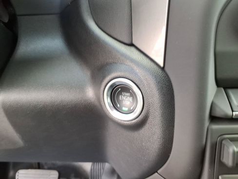 New 2026 GMC Sierra 2500 Pro AWD/4WD image 13