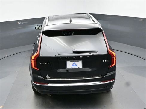 New 2026 Volvo XC90 B6 Plus w/ Protection Package Premier image 49
