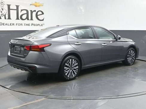 Used 2025 Nissan Altima 2.5 SV AWD/4WD image 65