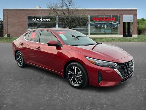 Used 2024 Nissan Sentra SV image 5