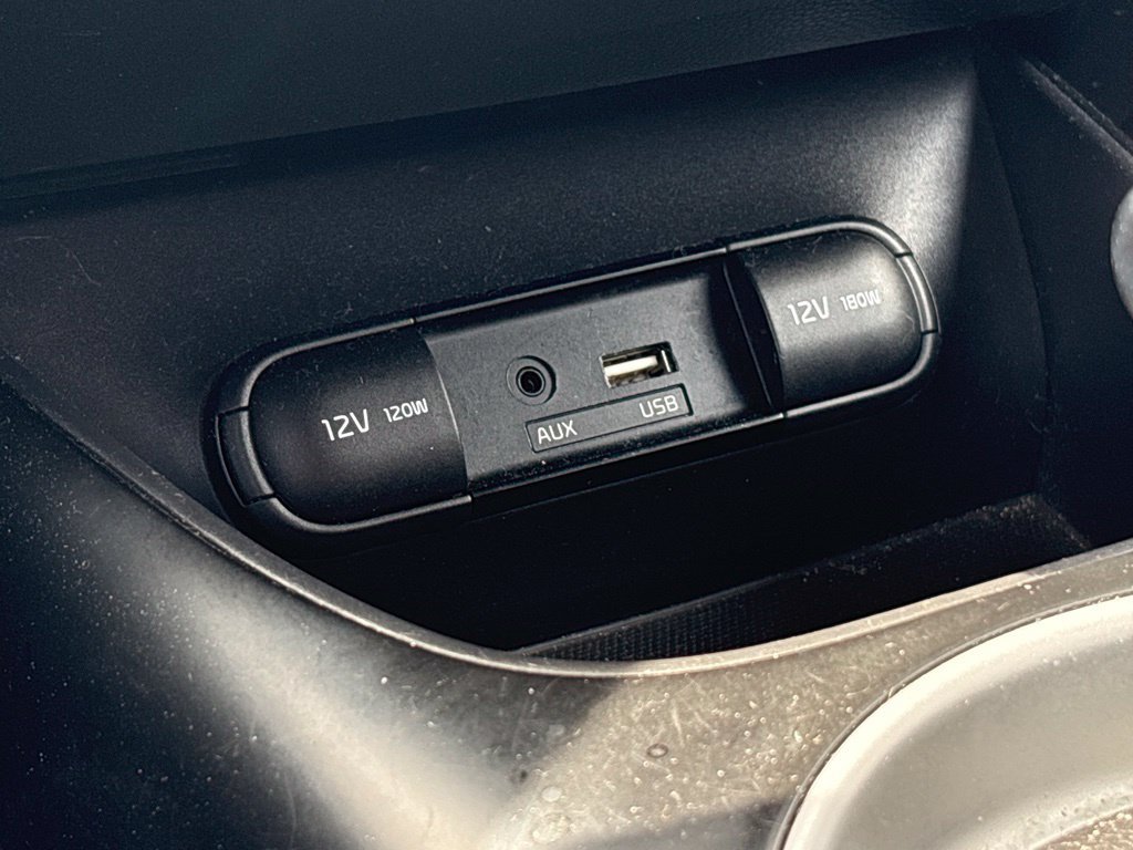 Used 2019 Kia Soul FWD image 27