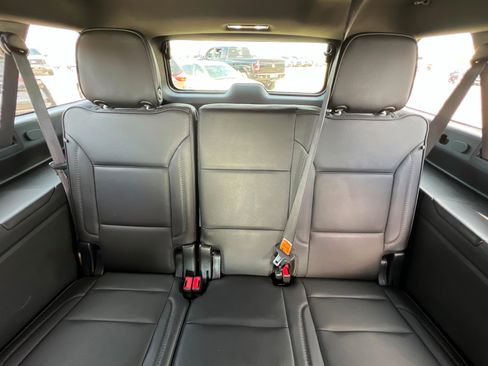 Used 2021 GMC Yukon XL Denali image 23