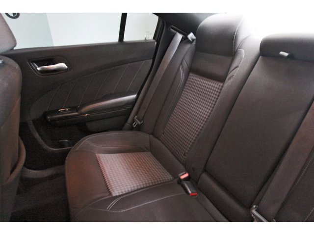 Used 2023 Dodge Charger SXT w/ Blacktop Package RWD image 11
