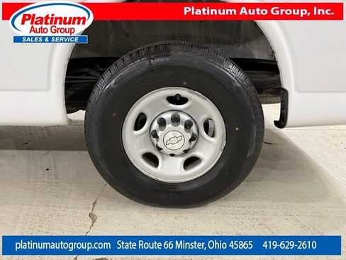 Used 2016 Chevrolet Express 3500 Extended image 50
