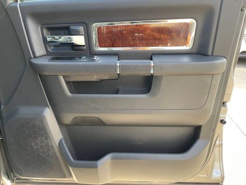 Used 2012 RAM 1500 Laramie RWD image 25
