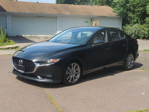 Used 2019 MAZDA MAZDA3 AWD Sedan w/ Select Package image 8