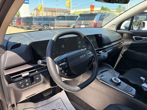 Used 2026 Kia Sportage EX w/ EX Panoramic Sunroof Package AWD/4WD image 18