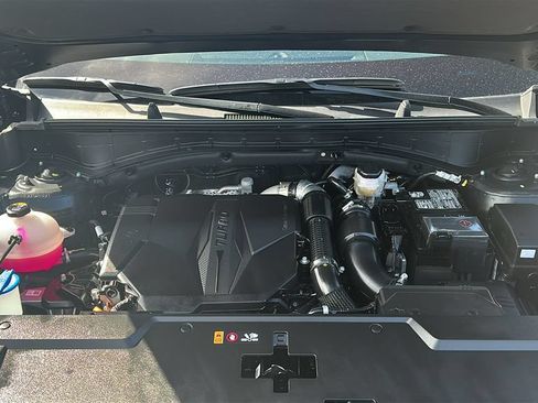 Used 2026 Hyundai Santa Fe SEL FWD image 3