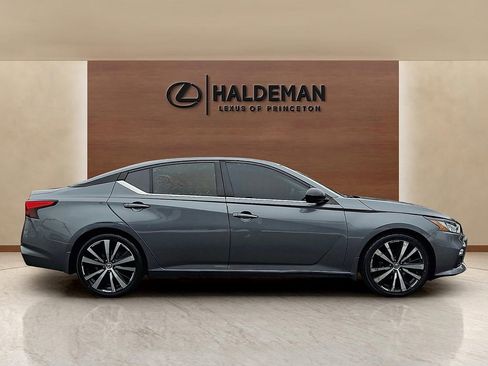 Used 2019 Nissan Altima 2.5 SR image 7