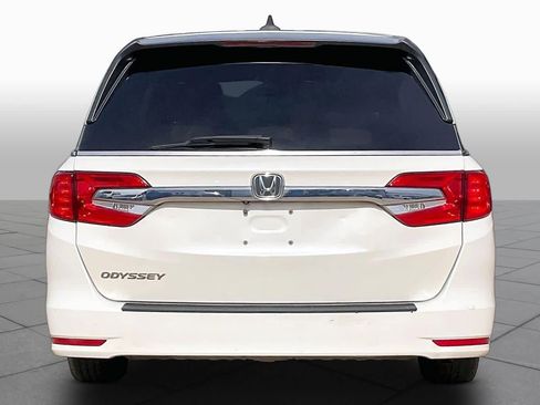 Used 2018 Honda Odyssey EX image 5