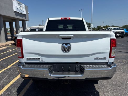 Used 2022 RAM 2500 Big Horn AWD/4WD image 5