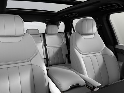New 2026 Land Rover Range Rover Sport SE AWD/4WD image 6