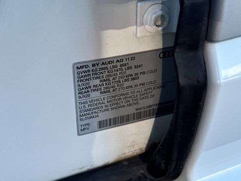 Used 2023 Audi Q7 3.0T Premium Plus image 32