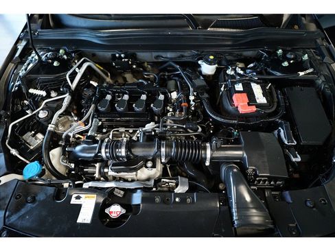 Used 2021 Honda Accord Sport image 10