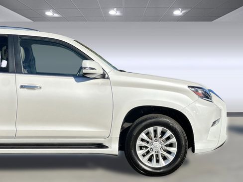 Certified 2021 Lexus GX 460 Premium w/ Premium Package image 36