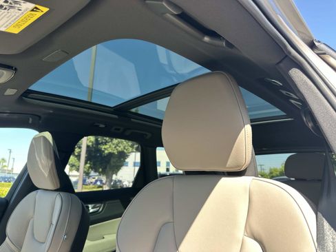 New 2026 Volvo XC60 T8 Plus w/ Protection Package Premier image 24