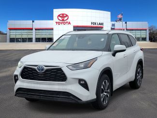 Used 2024 Toyota Highlander XLE video 2
