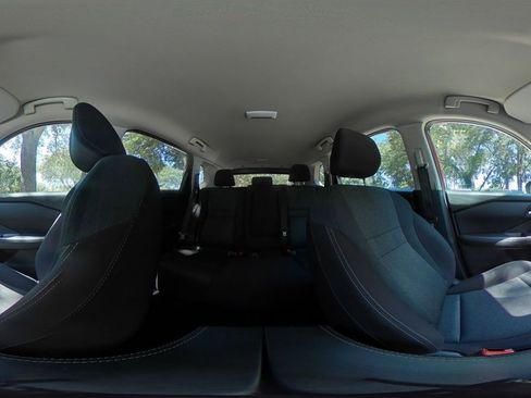 Used 2025 Nissan Rogue SV AWD/4WD image 43
